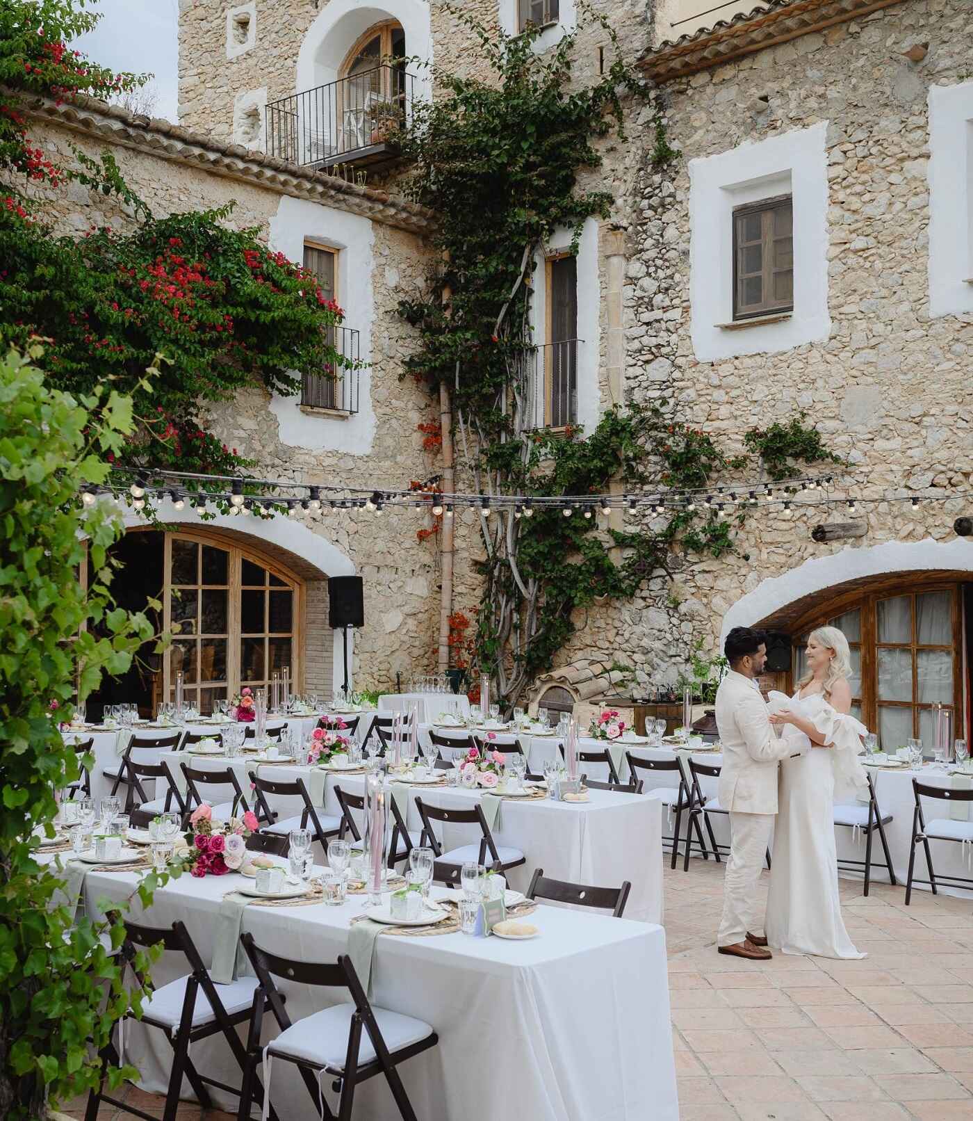 Almiral de la Font Summer Wedding Planning by Barcelona Brides, Photography by Sergio Garcia