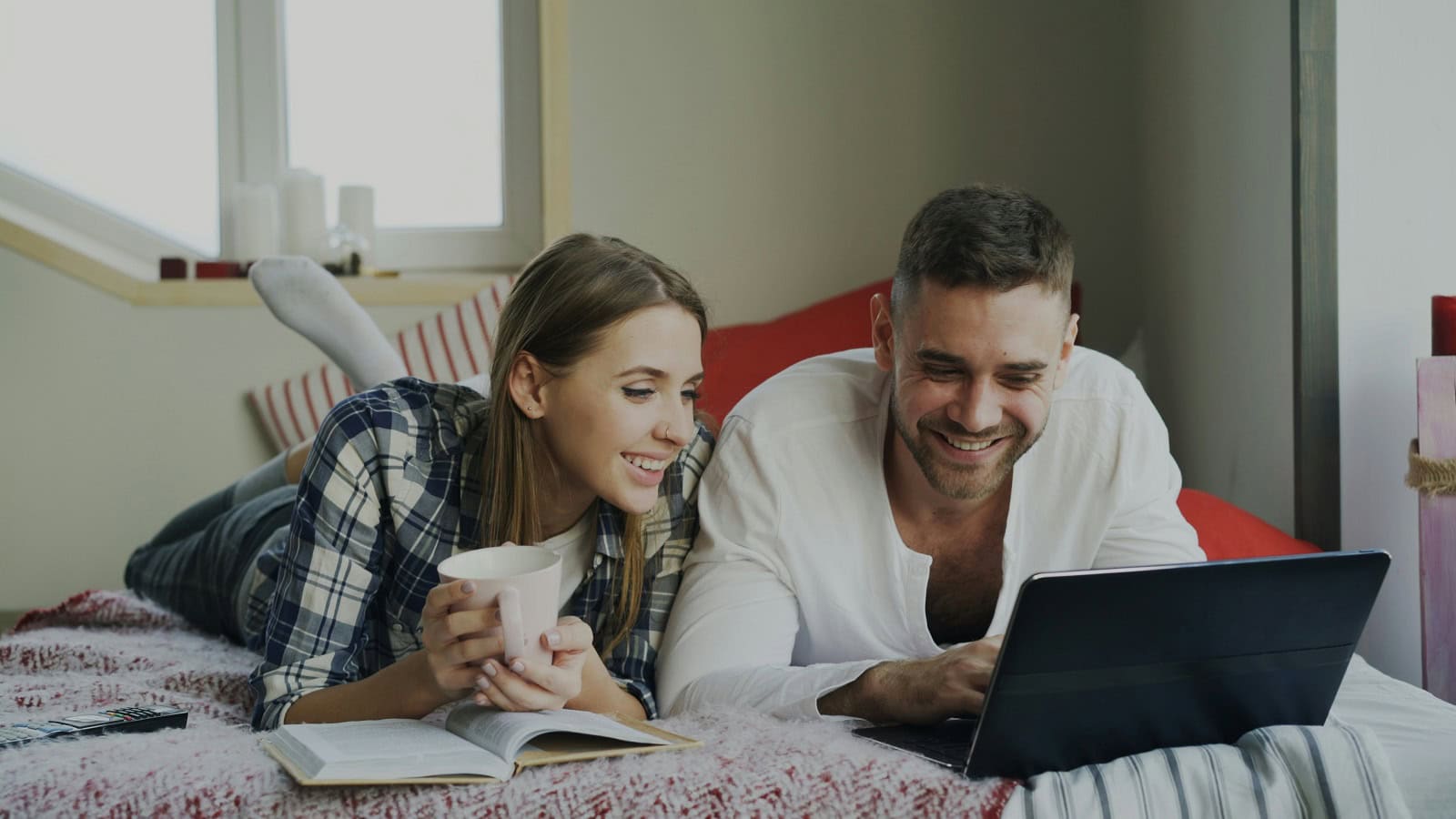 What to Include on Your Destination Wedding Website & What to Leave Out.